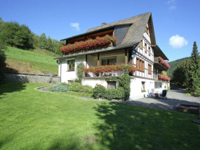 Flat in Schmallenberg with communal garden